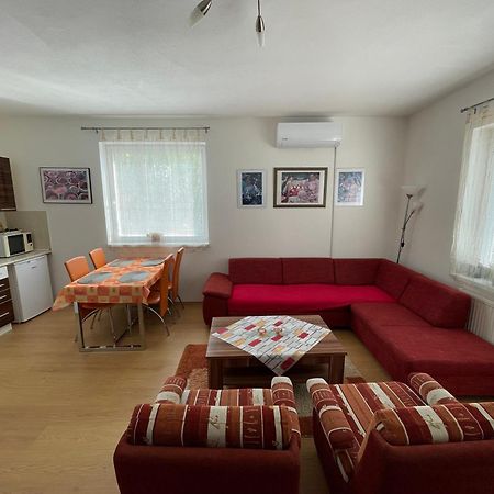 Apartman Iris Podhájska エクステリア 写真