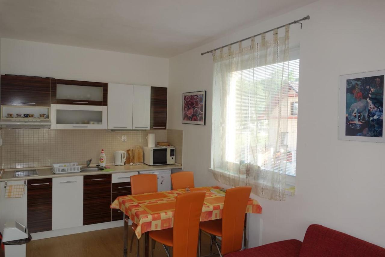 Apartman Iris Podhájska エクステリア 写真