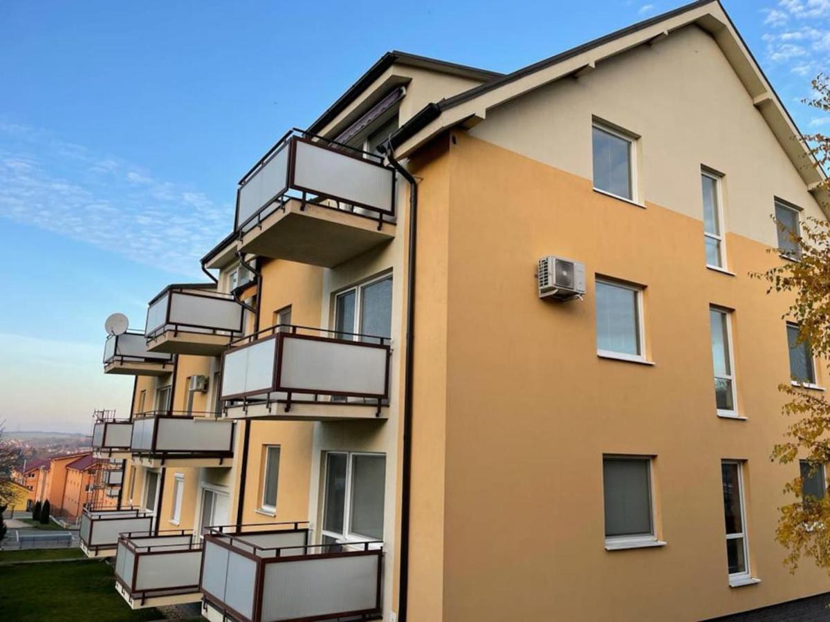 Apartman Iris Podhájska エクステリア 写真