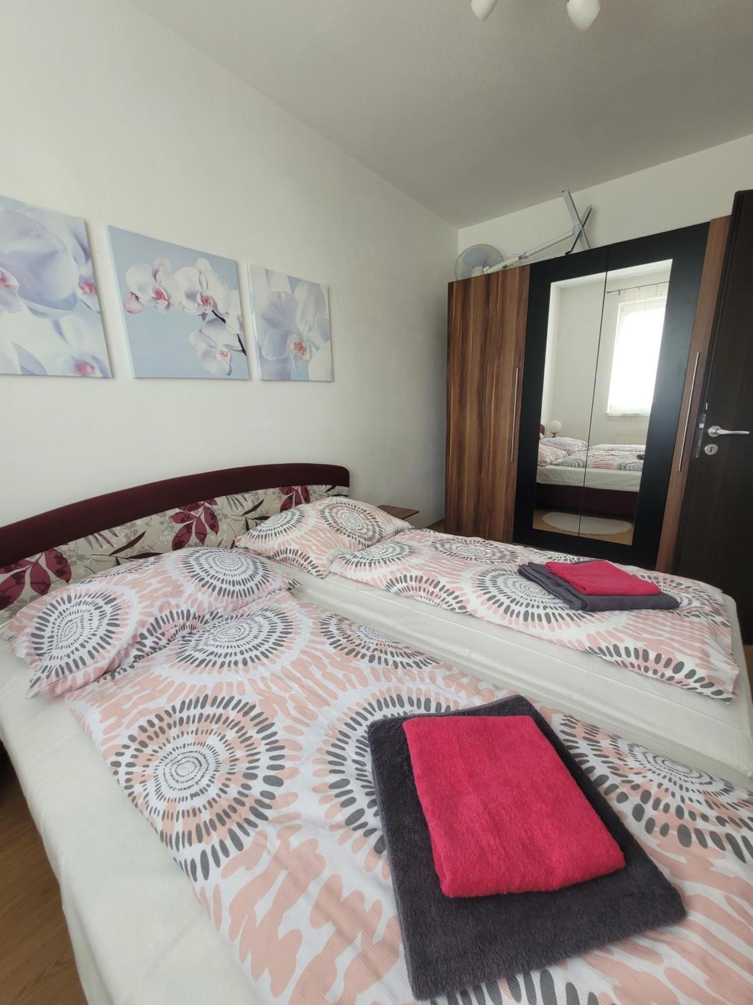 Apartman Iris Podhájska エクステリア 写真